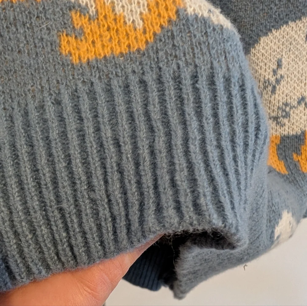 SHEIN Blue Sweater with Goose / Duck Pattern Size XL 🪿 - Picture 7 of 8